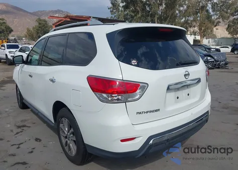 2016 Nissan Pathfinder S z USA, uszkodzony, nr VIN 5N1AR2MN0GC620976